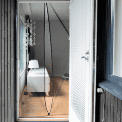 ÖtÖkkÄ magneettioviverho musta max. 93x235cm ÖtÖkkÄ magneettioviverho musta max. 93x235cm